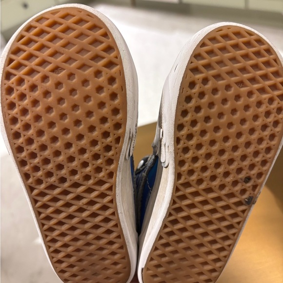 Vans toddler SK8 hi top with glow in the dark details - Picture 2 of 5